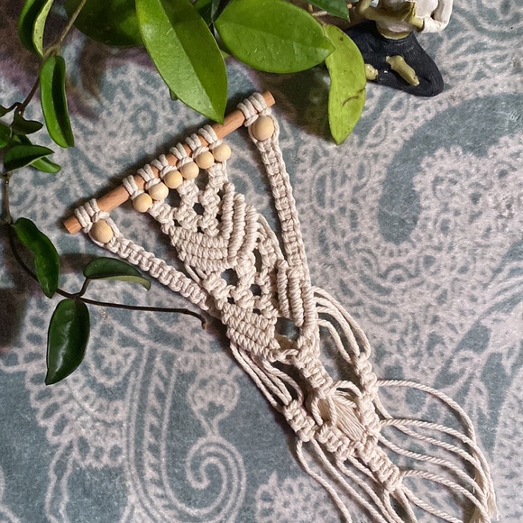 #. 36 Custom Hand Crafted one of a kind Macrame Hanging wall art - Picture 2 of 10